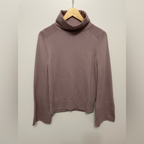 LULULEMON City Trek Turtleneck (Merino) - Picture 3 of 10